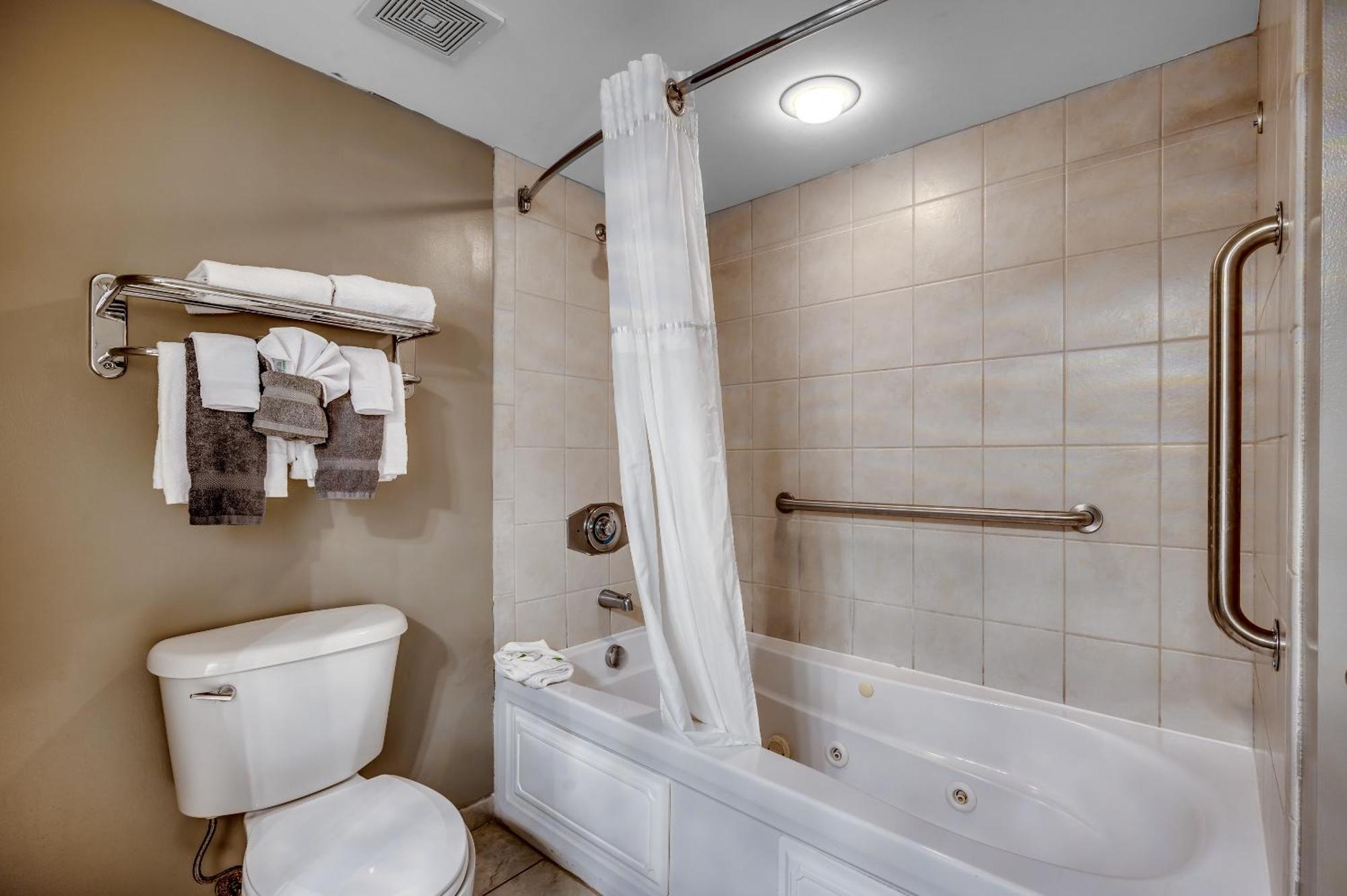 Stunning Oceanfront King Suite On 18Th Floor Centrally Located Myrtle Beach Exterior photo