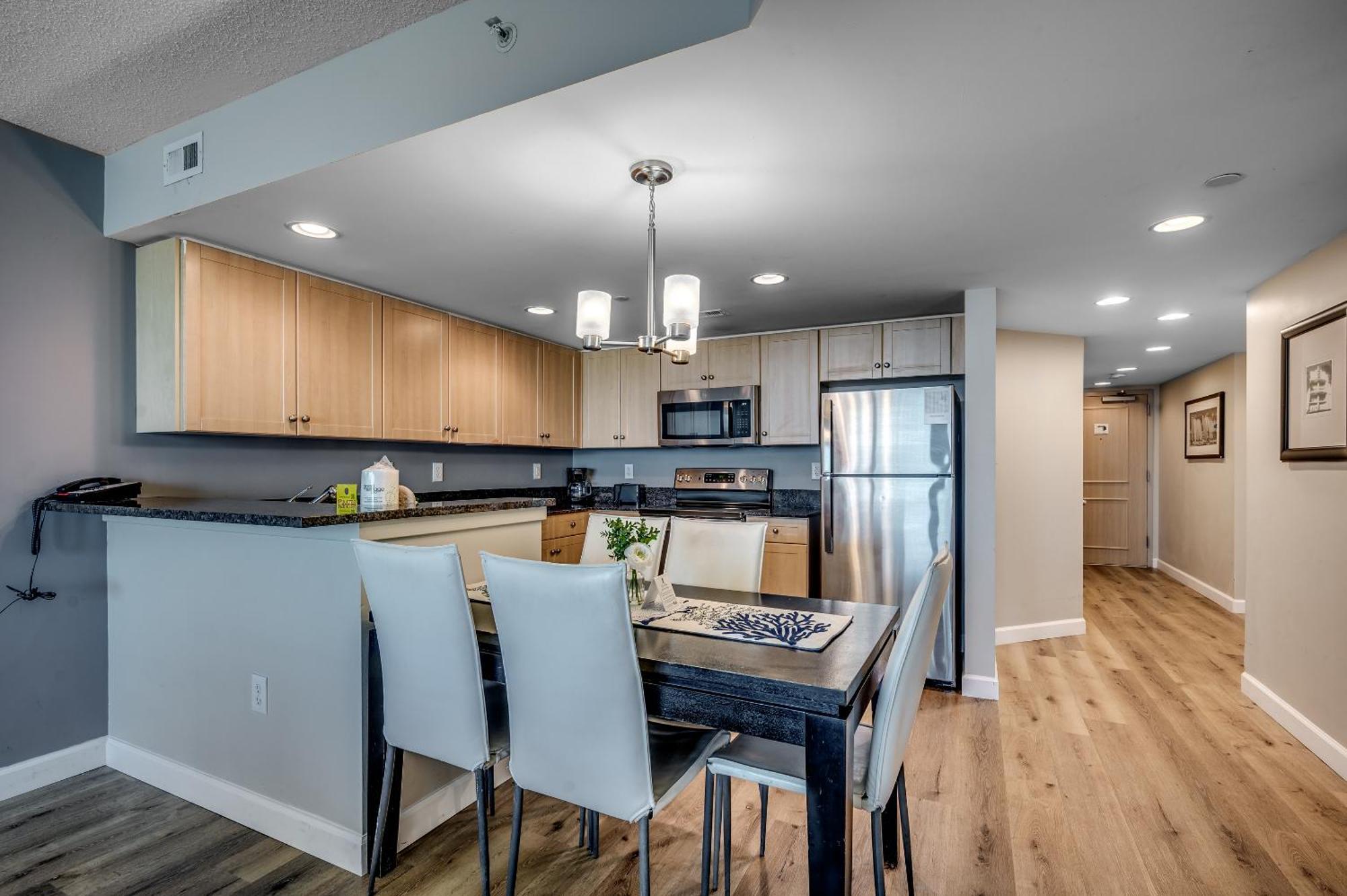 Stunning Oceanfront King Suite On 18Th Floor Centrally Located Myrtle Beach Exterior photo